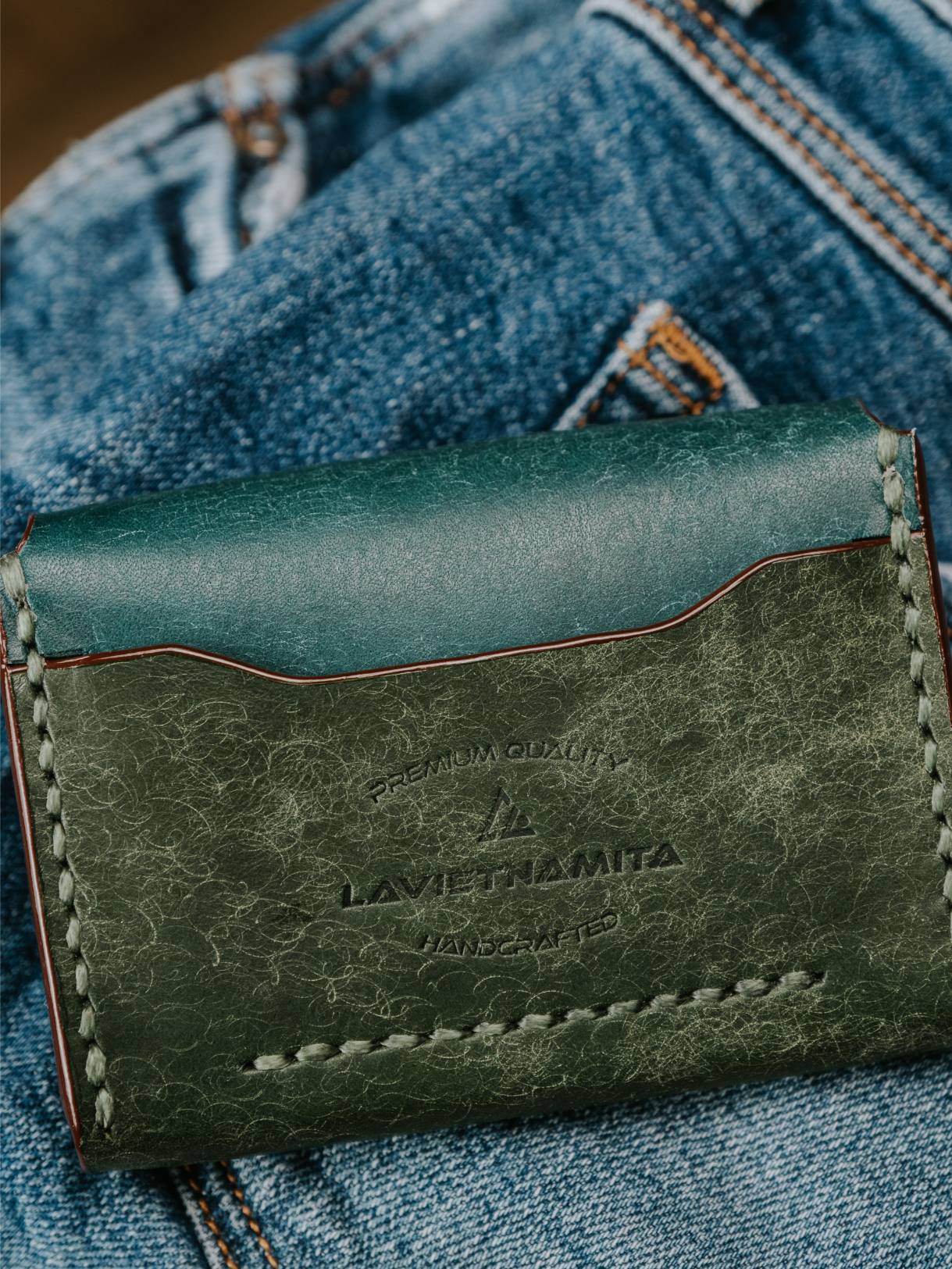 THE TRAVELLER V2 WALLET