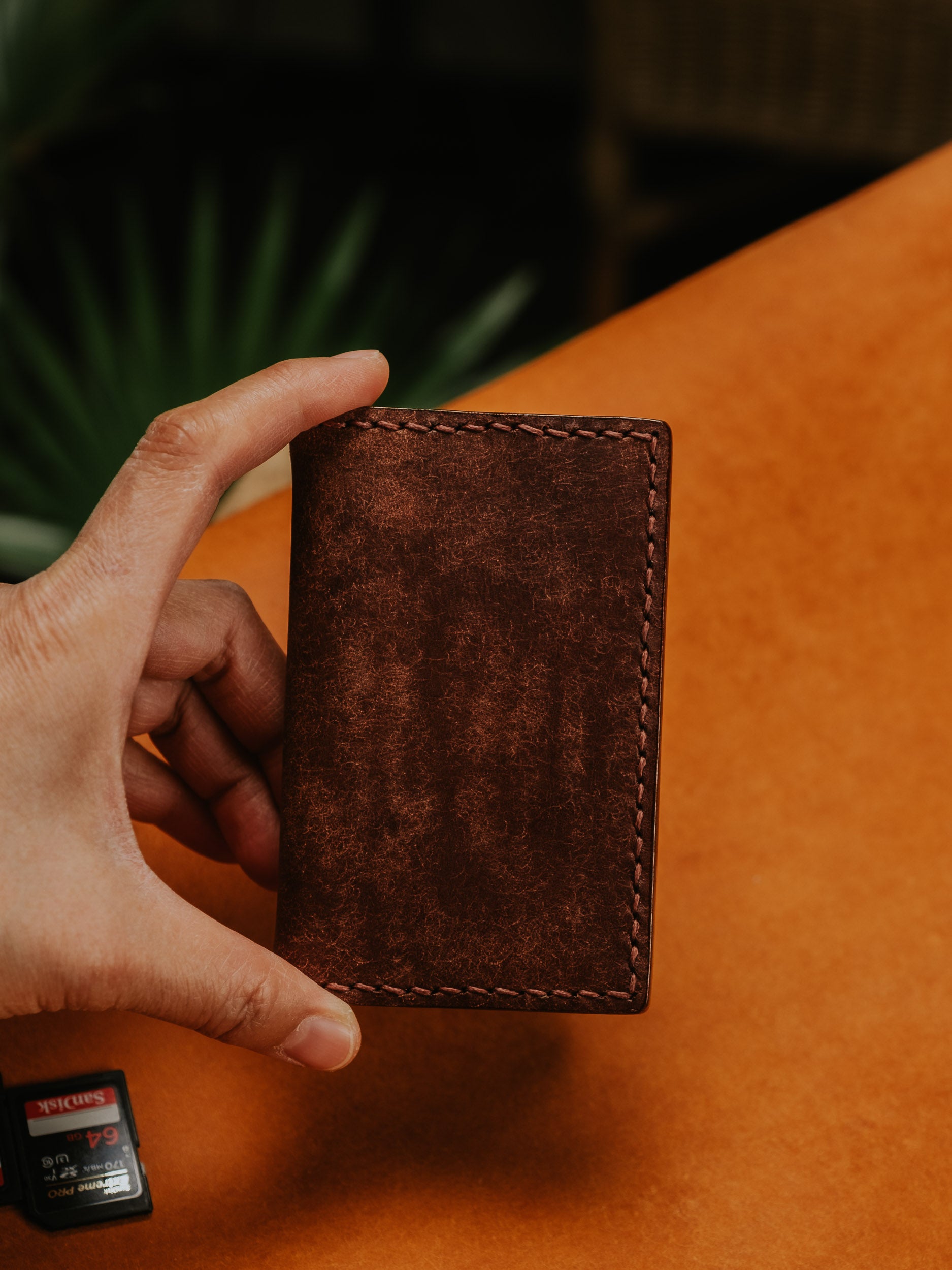LVM SD CARD LEATHER WALLET