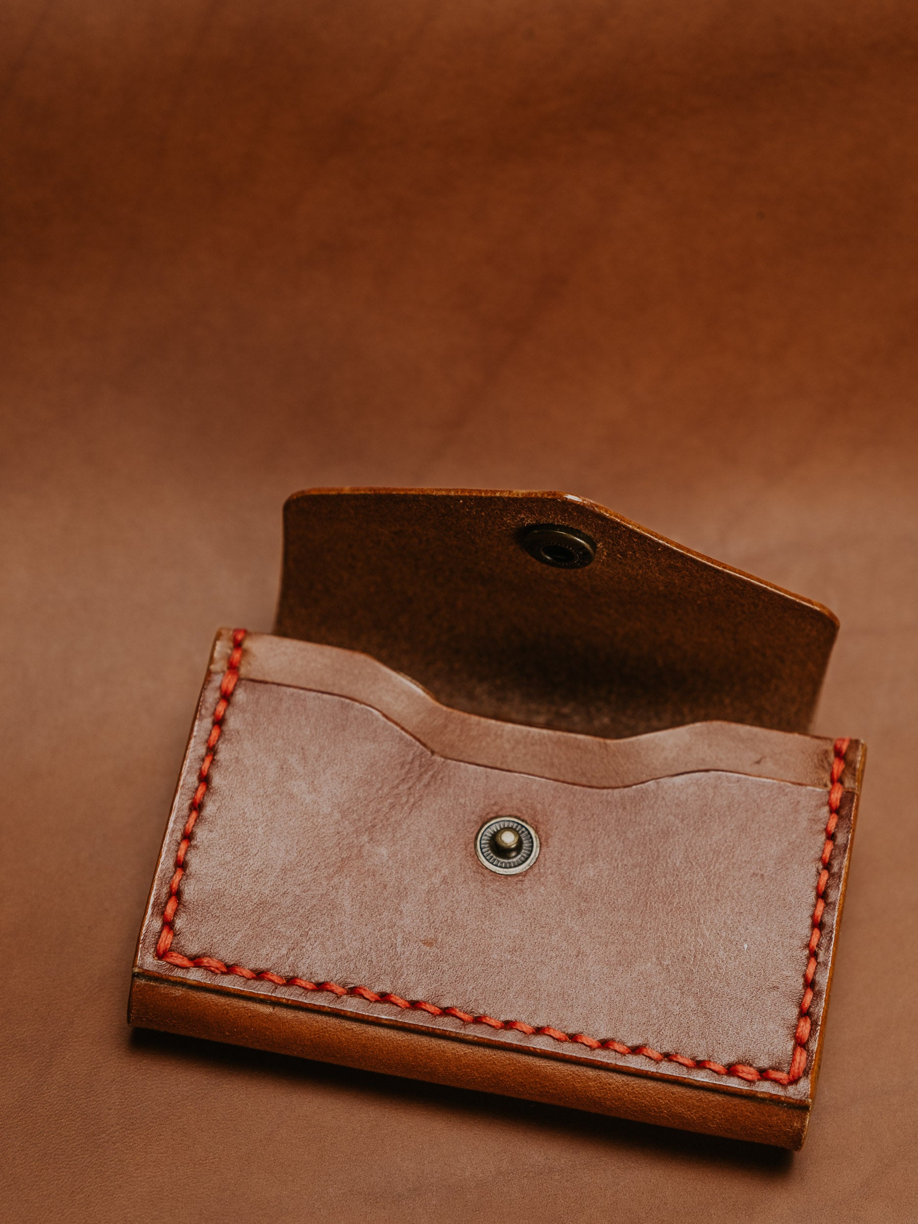 THE TRAVELLER LEATHER WALLET