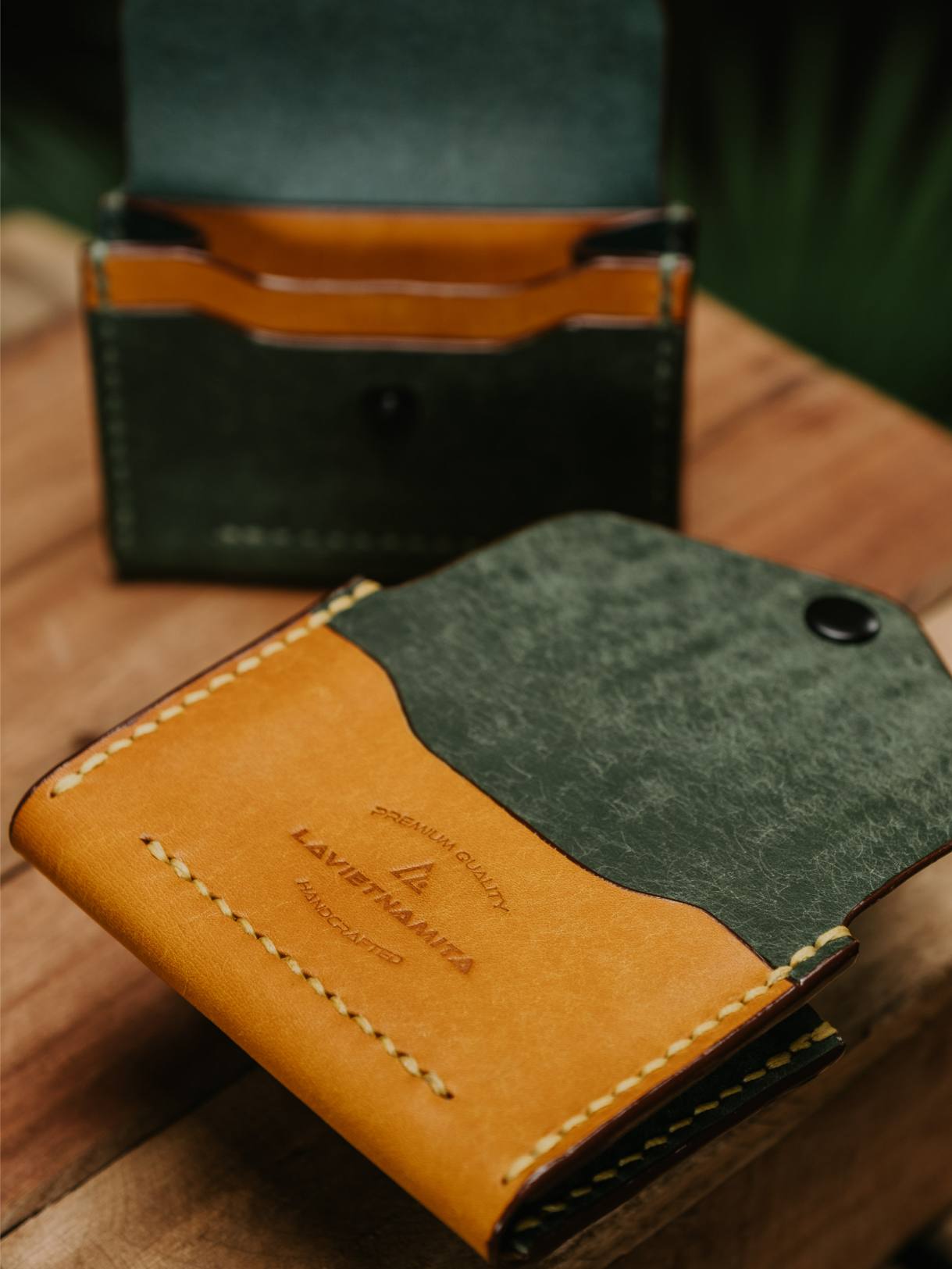 THE TRAVELLER V2 WALLET