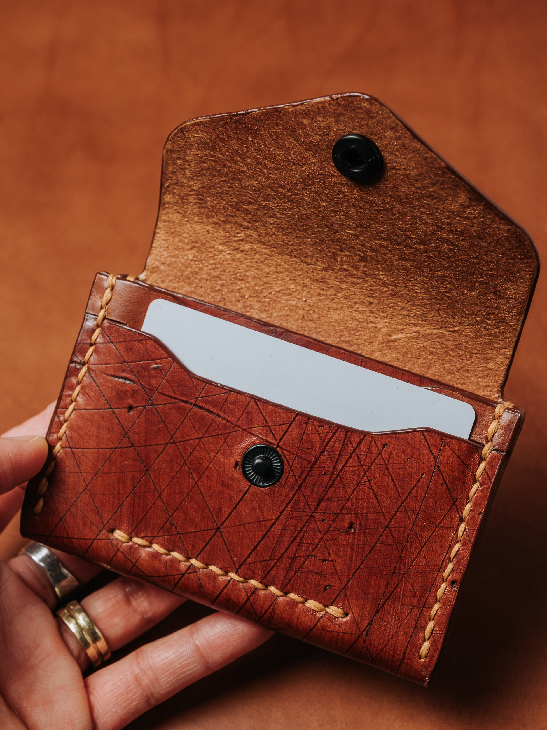 THE TRAVELLER V2 WALLET
