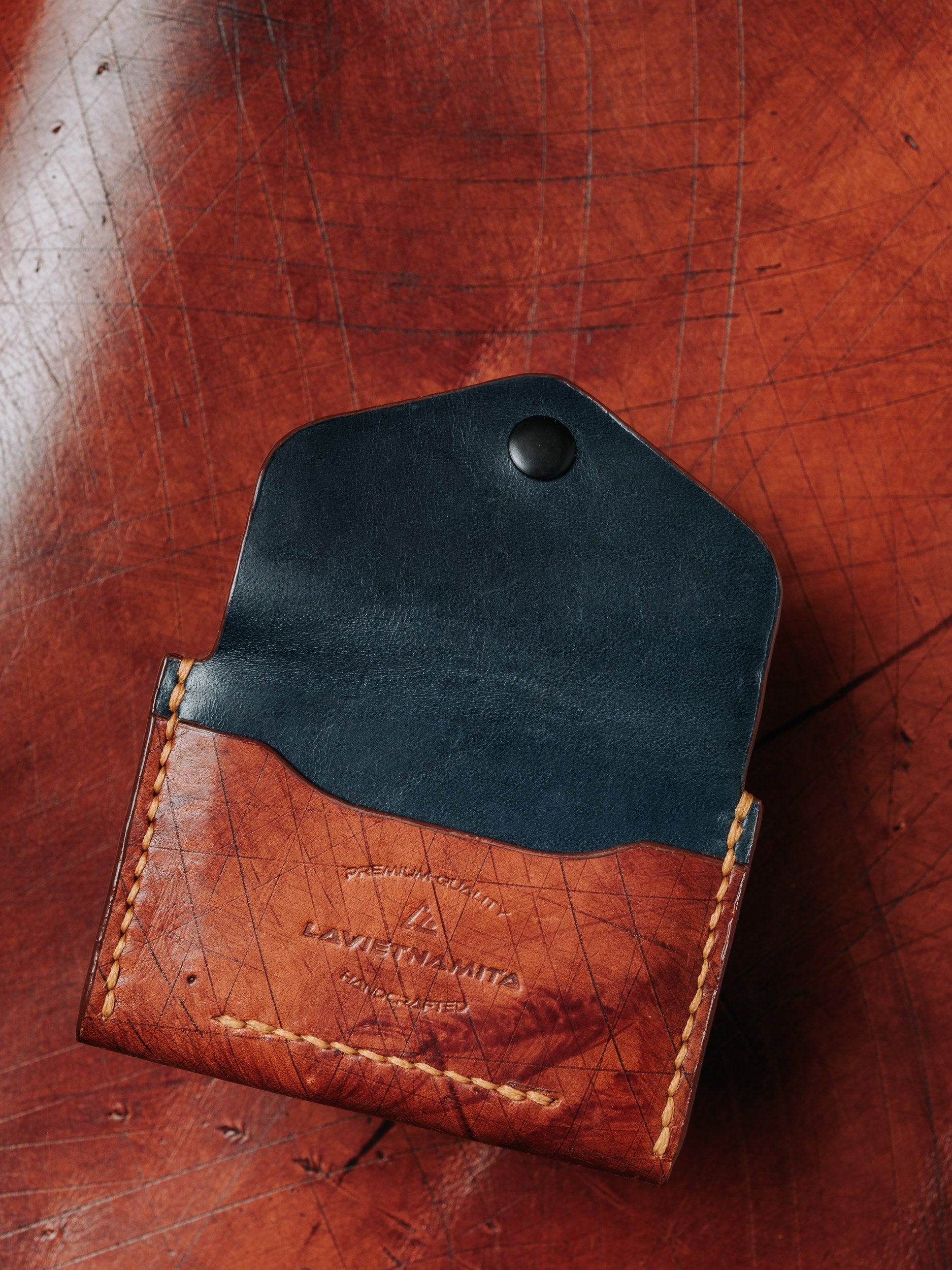 THE TRAVELLER V2 WALLET