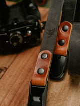 Lavietnamita leather camera strap full grain leather two tone colours black and whiskey colours in detail closeup picture