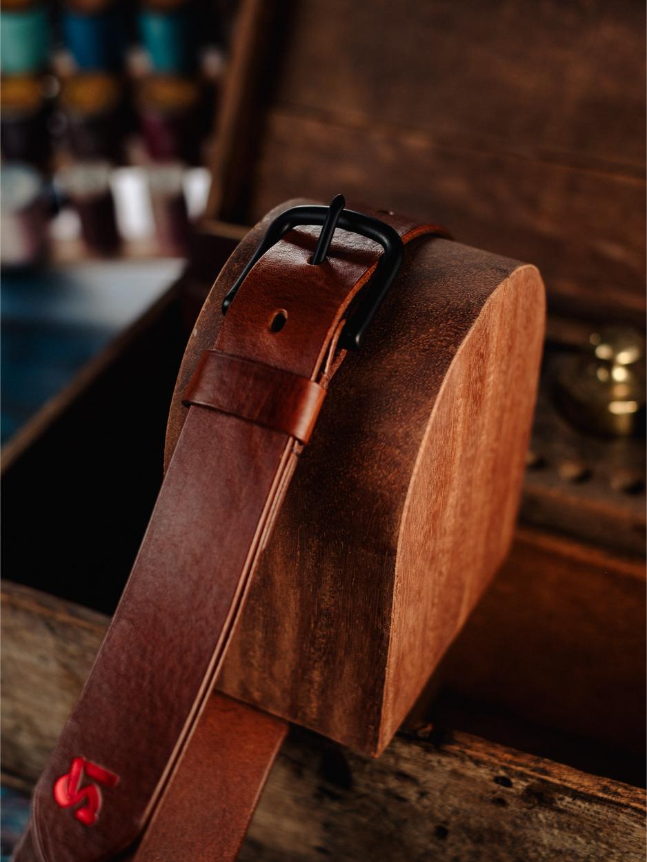 Leather Belt Matt Black Nickel 32