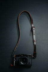 Lavietnamita handmade leather  adjustable camera strap double snap rivets in dark brown colour with peak design anchor link clip on camera