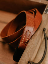 Lavietnamita hand stitch leather camera strap in whiskey colour handmade in belgium